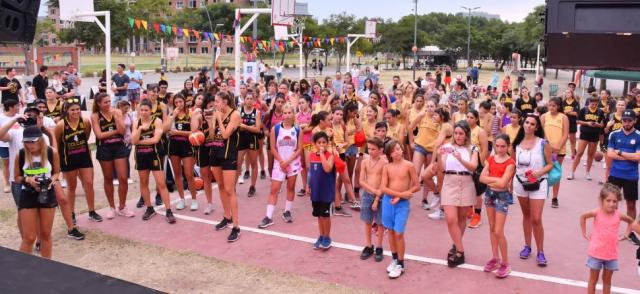 Se present� la Liga Femenina