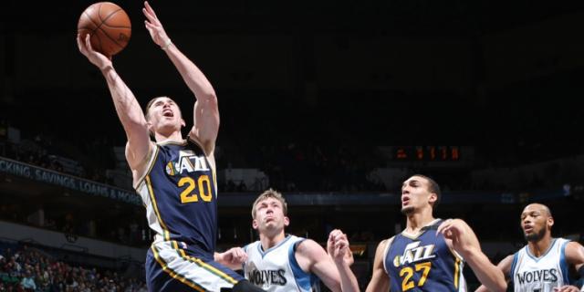 Boston gan� y se acerca a los playoffs