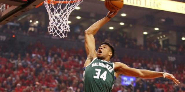 Milwaukee Bucks: la gloria a como d� lugar