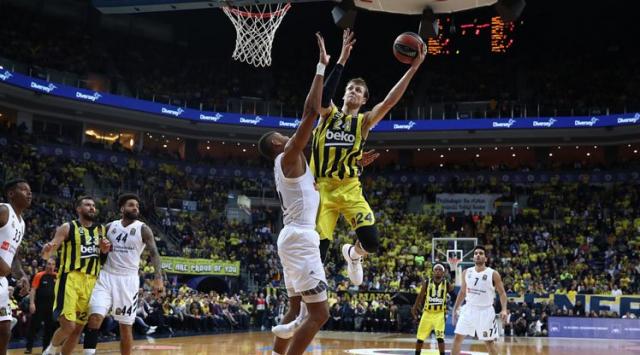 Se oscureci� en el final