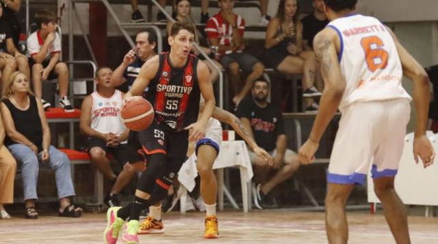 Norte: Villa San Mart�n sorprendi� a Santa Paula