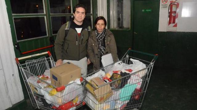 Gimnasia Indalo entreg� alimentos