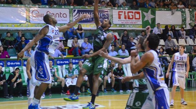 Gimnasia Indalo cort� a Mitchell