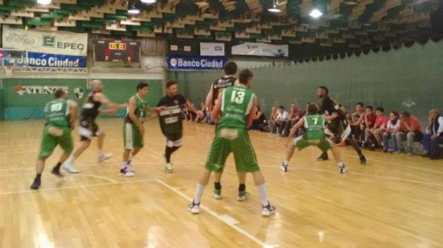 Atenas venci� a Barrio Parque