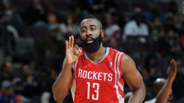 Los Rockets viajan por la tercera dimensi�n