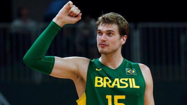 Tiago Splitter se pierde R�o 2016