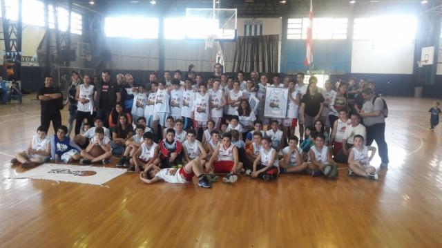 Racing cont� con su encuentro BiNacional