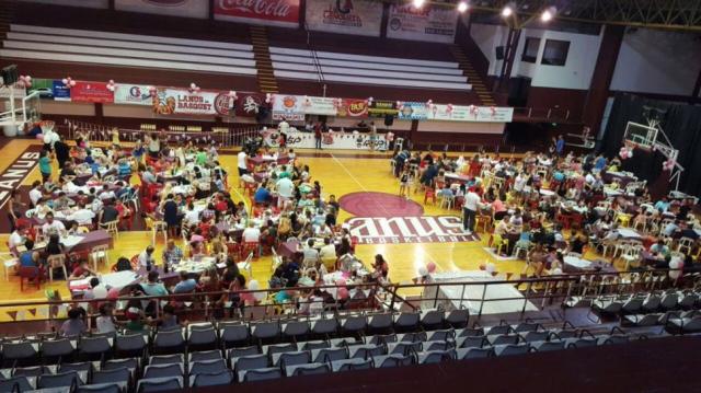 Lanus cierra el a�o a todo motor