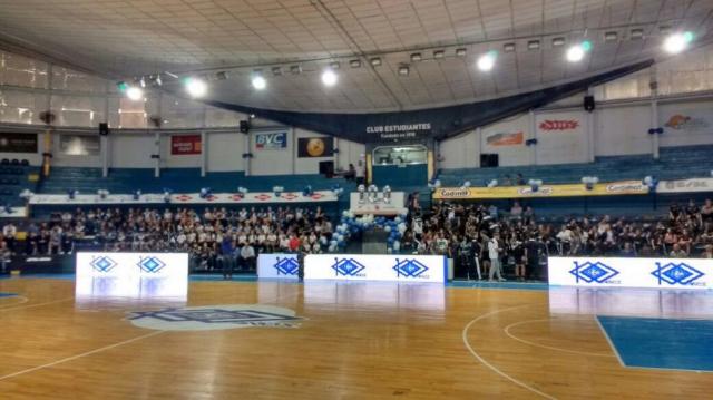 Estudiantes celebr� a lo grande su centenario