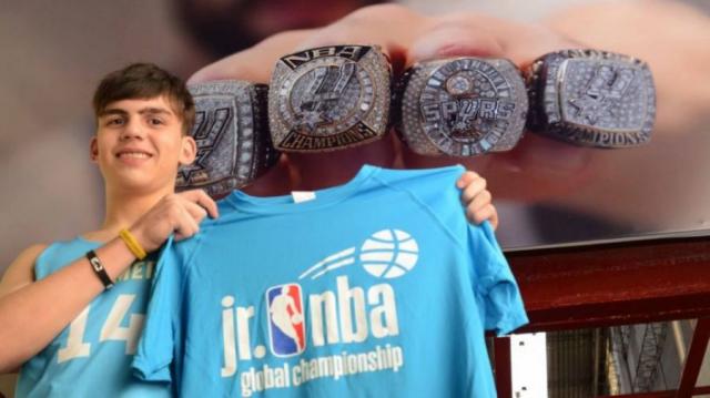 �Defender la camiseta de tu pa�s es un orgullo y se defiende trabajando d�a a d�a�