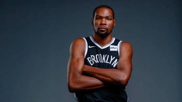 �Se viene el debut de Kevin Durant?