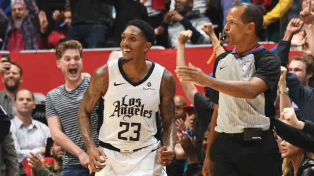 �Williams en un club stripper?