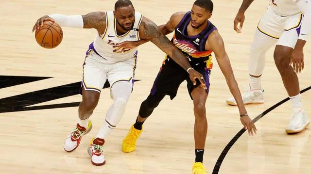 Phoenix Suns derrib� a Lakers