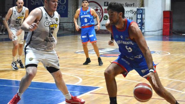 �Qui�n lo para al santiague�o?