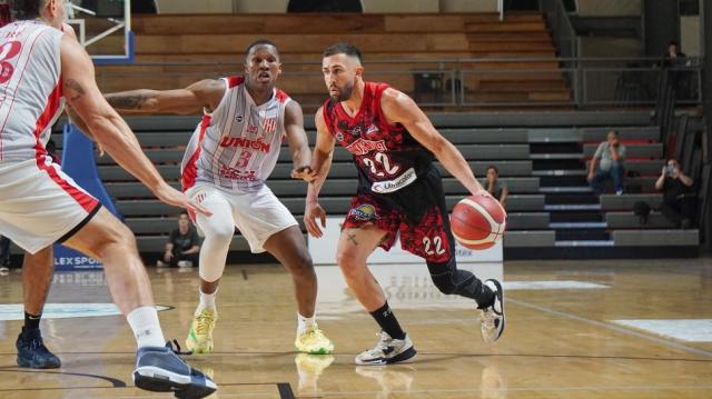 Reaccion� en las malas