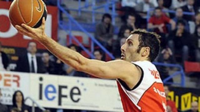 Javier Bulfoni tambi�n se suma a Atenas
