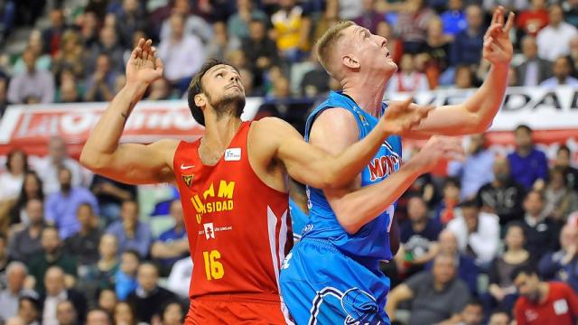Murcia levanta vuelo, Baskonia se qued� sin racha