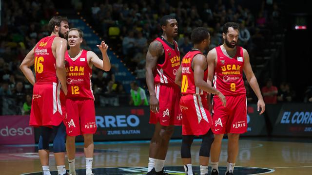 Joventut se qued� sin racha, Murcia a�n con vida