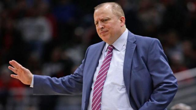 Le gan� a Lakers, pero lo echaron: Thibodeau afuera de Minnesotta