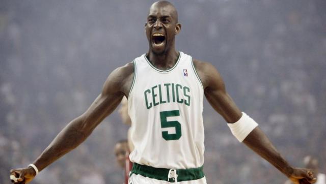 Boston retirar� la "5" de Garnett
