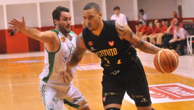 Instituto sigue volteando mu�ecos