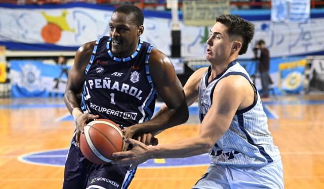 Se despidi� con sonrisa