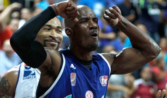 Quimsa contrat� a Aaron Harper