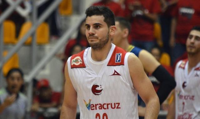 Cristi�n Cort�s no sigue en Halcones Rojos