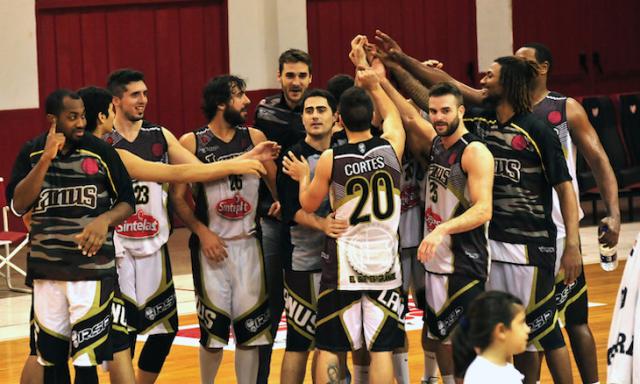 Lan�s volvi� a festejar en C�rdoba