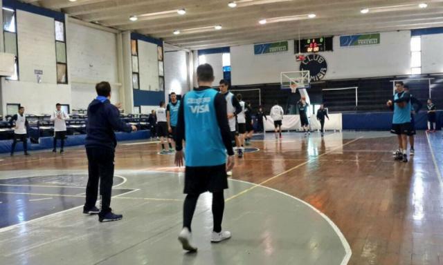 La Selecci�n complet� su segundo d�a de trabajo en San Nicol�s