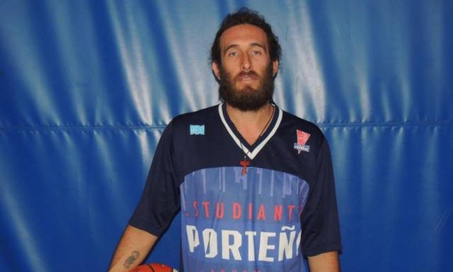 Javier S�nchez refuerza a Estudiantil Porte�o