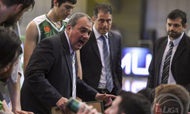 Casti�eira no sigue en Ferro