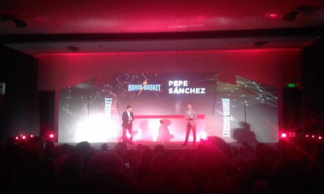 "Pensar ya no en un equipo de b�squet sino en el atleta"