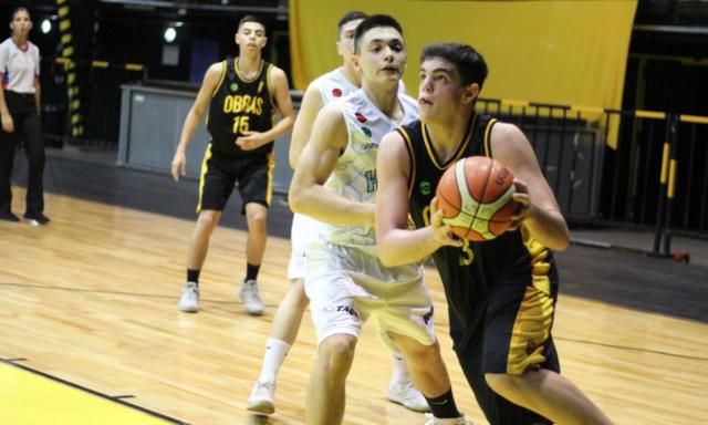 Corbal�n y Andrade lideraron el jueves