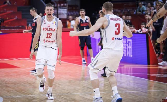 Polonia se meti� en la conversaci�n