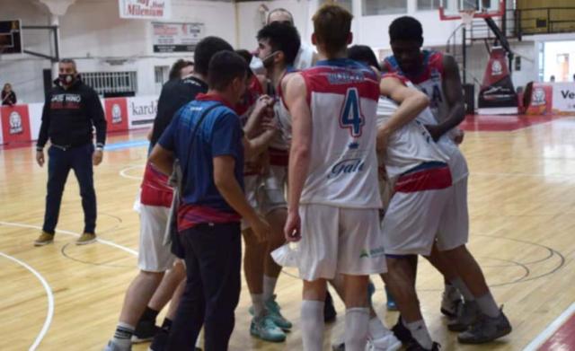 Cost� volver al triunfo