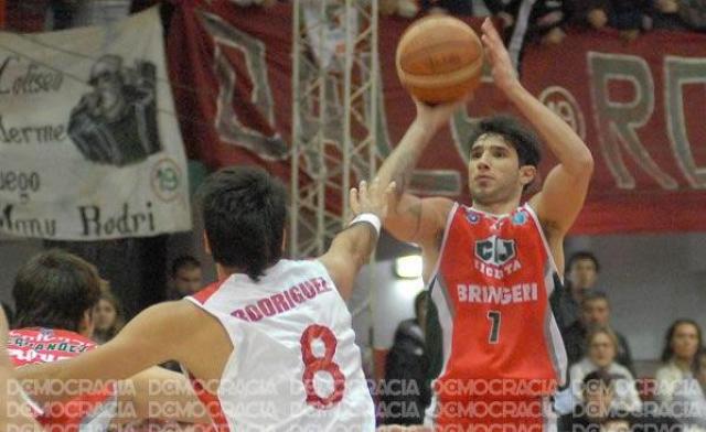 San Mart�n a un paso, Ciclista e Instituto igualaron sus series