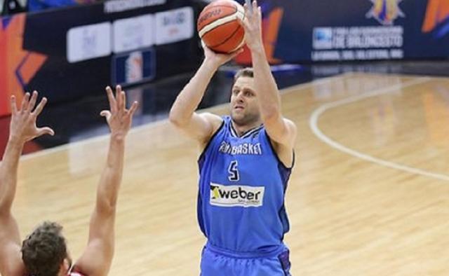 "El equipo est� convencido y confiado en hacer un buen papel"