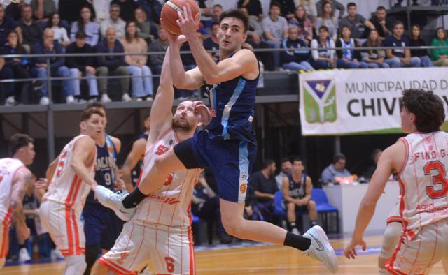 Racing se adelant� en la serie