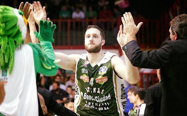 Juan Manuel Rivero sigue en Atenas de C�rdoba