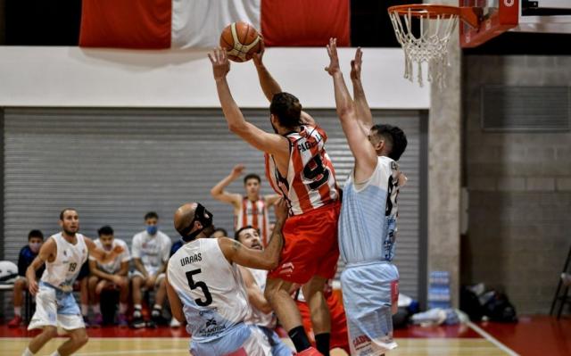 Invictos y m�s clasificados