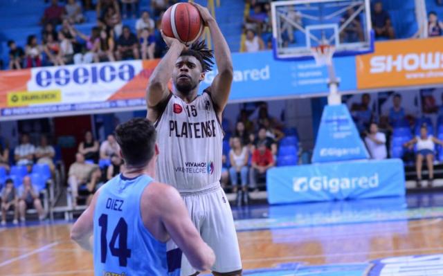 Se rob� las miradas