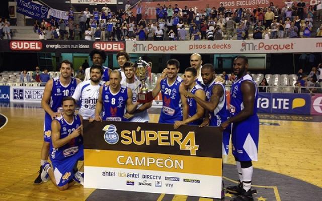 Un S�per 4 muy playero