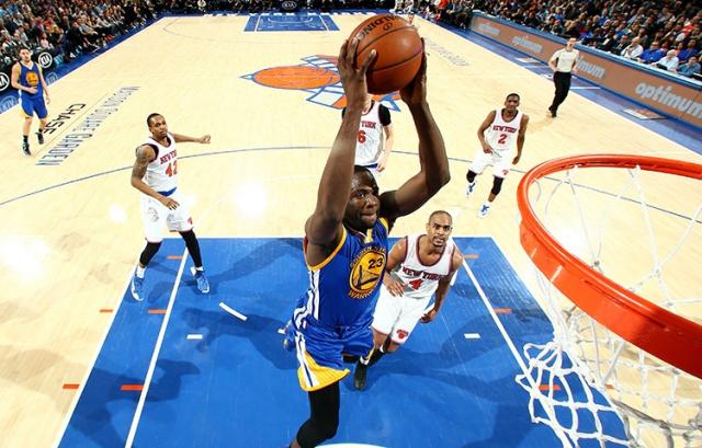 Los due�os de la manzana