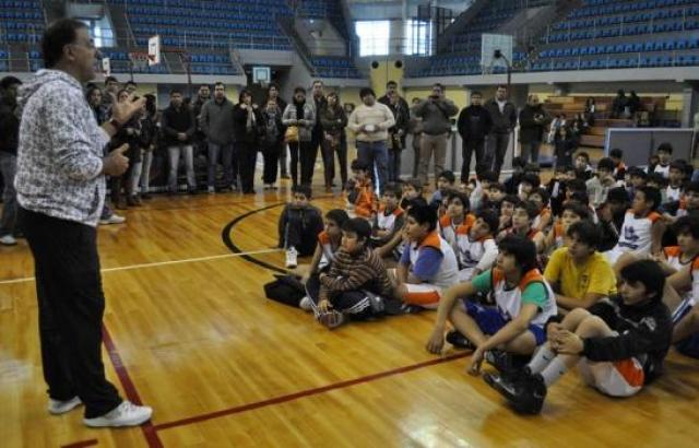 El Campus abre la jugada a la regi�n