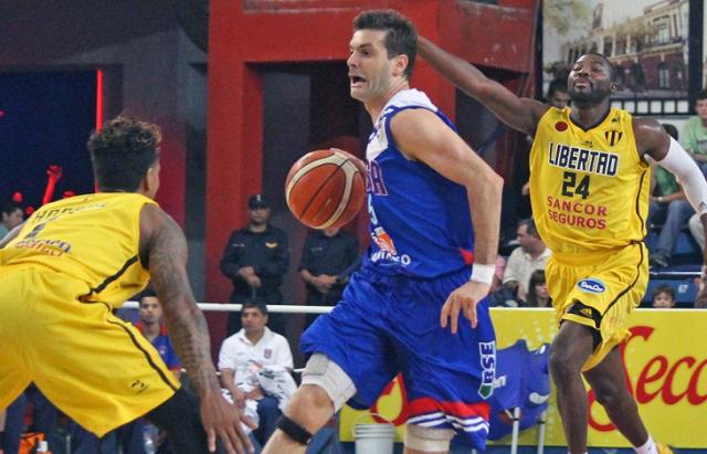 El campe�n baj� al puntero