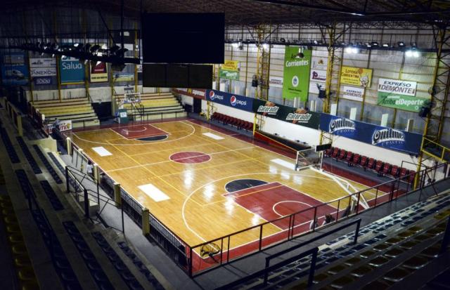 El Fort�n Rojinegro listo para la Liga