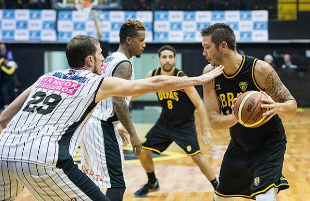 Obras se despert� y venci� a Libertad