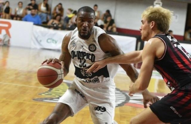 Lamentable: Maxwell agredi� a Capelli post cl�sico