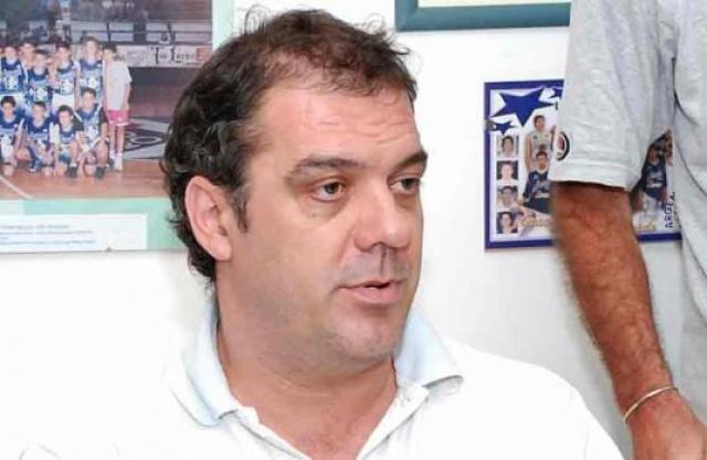 Lambrisca: �Queremos seguir en la Liga pero veremos si la realidad lo permite�